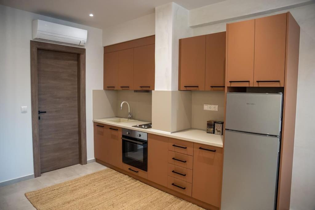 カランバカMeteora Loftアパートメント エクステリア 写真